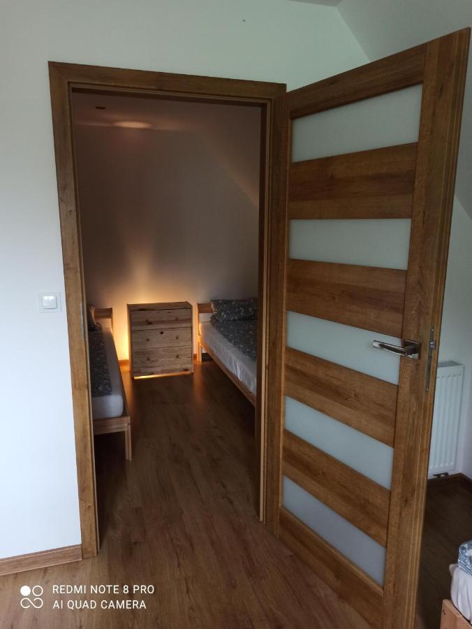 Apartameny Wiktoria I Nikola W Karwiku Pisz Exterior foto